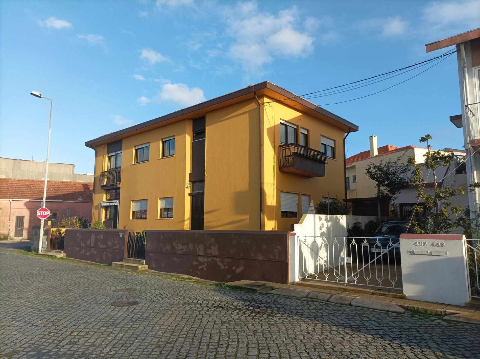 Apartamento Yellow House Senhora da Hora Exterior foto